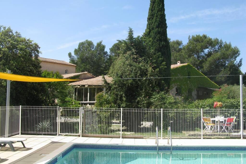 Gite Avec Piscine Et Climatisation Buzignargues Exteriör bild
