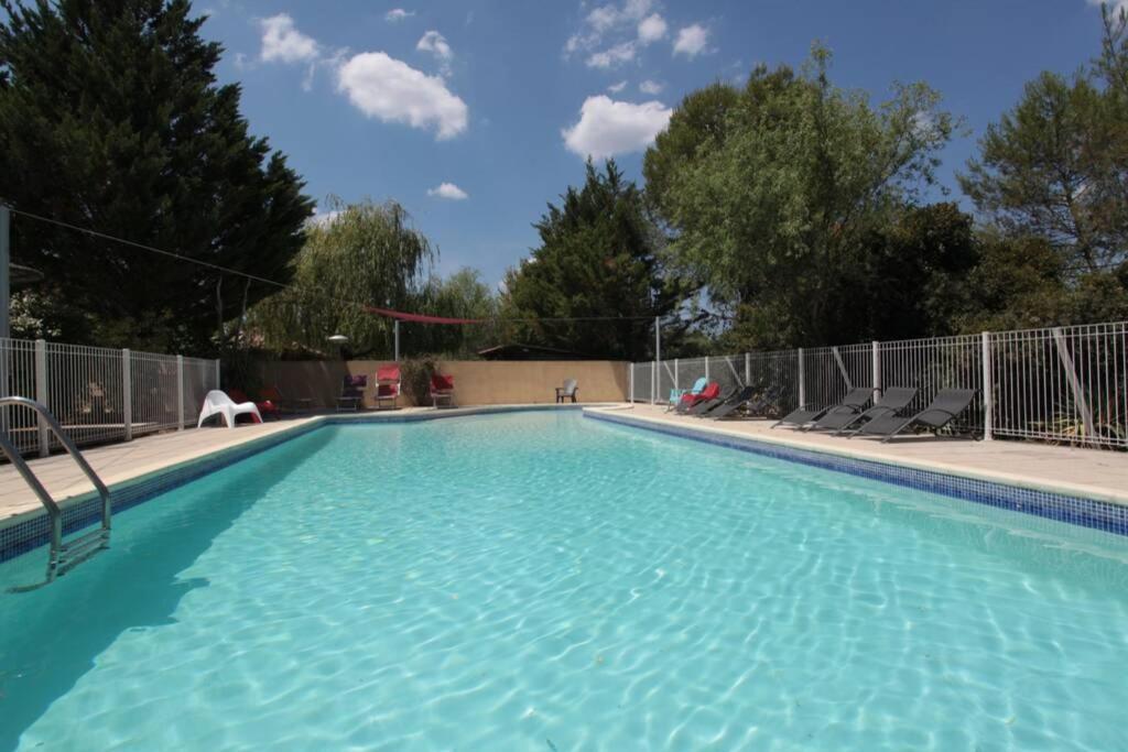 Gite Avec Piscine Et Climatisation Buzignargues Exteriör bild